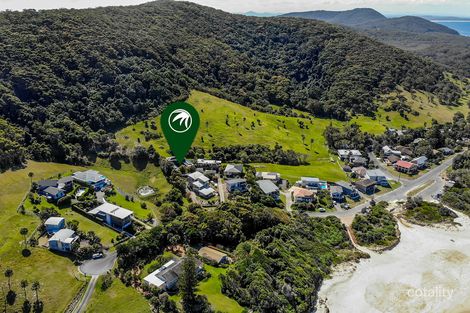 105 Newman Ave, Blueys Beach, NSW 2428