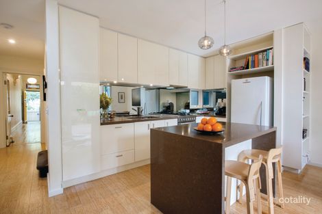 Property photo of 16 Nelson Road South Melbourne VIC 3205