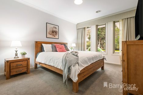 Property photo of 174 Templestowe Road Templestowe Lower VIC 3107