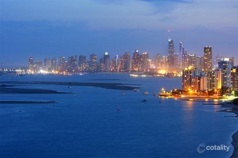 21f/5 Bayview St, Runaway Bay, QLD 4216