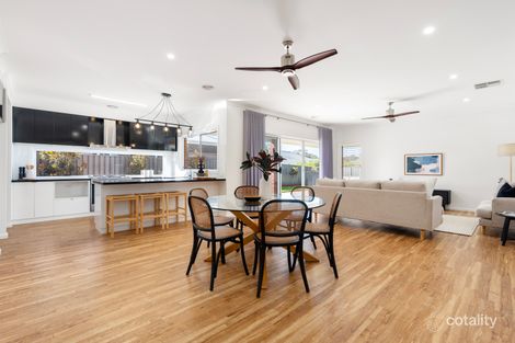 Property photo of 18 Eisenhauer Drive Thurgoona NSW 2640