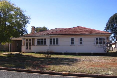 18 Arthur St, Kingaroy, QLD 4610