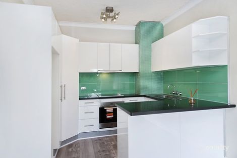 Property photo of 2/15-17 Hillview Crescent The Hill NSW 2300