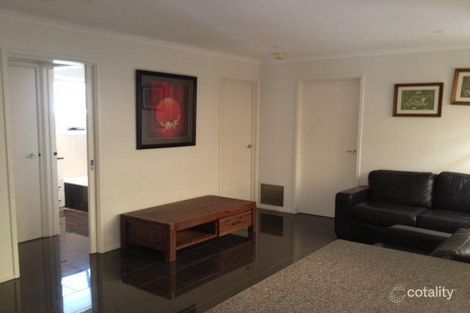 2/98 Orchard Gr, Blackburn South, VIC 3130