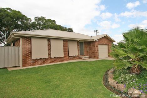 Property photo of 4 Boyd Place Tolland NSW 2650