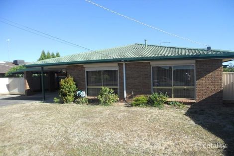 Property photo of 17 Langstaffe Drive Wendouree VIC 3355