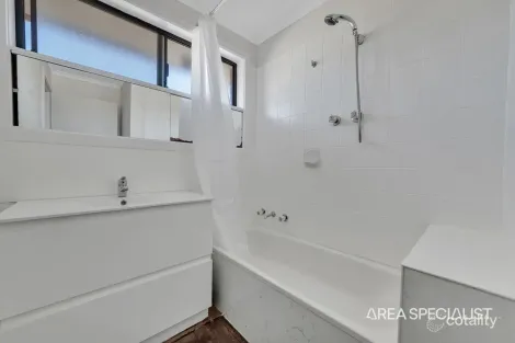 Property photo of 18 Tamarind Crescent Werribee VIC 3030