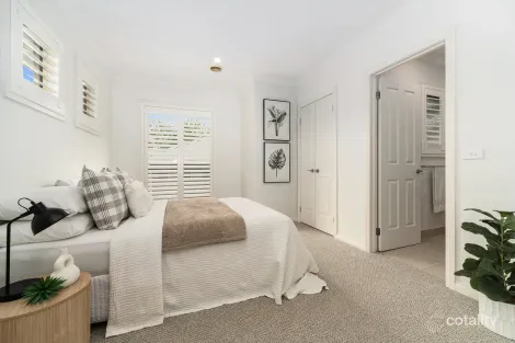 Property photo of 2/102 Sycamore Road Frankston South VIC 3199