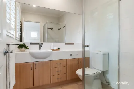 Property photo of 2/102 Sycamore Road Frankston South VIC 3199