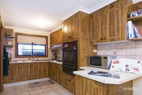 Property photo of 1/22-24 Collins Street Werribee VIC 3030