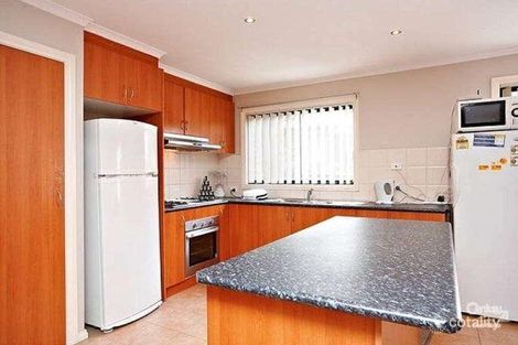 Property photo of 13 Roycroft Road Roxburgh Park VIC 3064