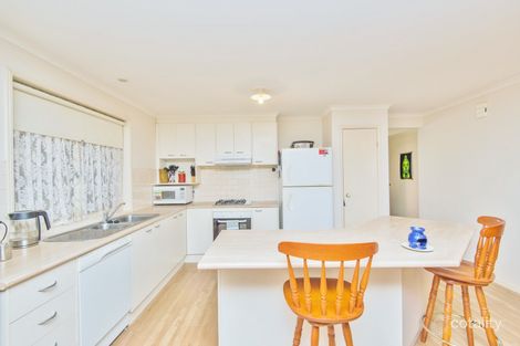 Property photo of 19 Perrivale Drive Shepparton VIC 3630