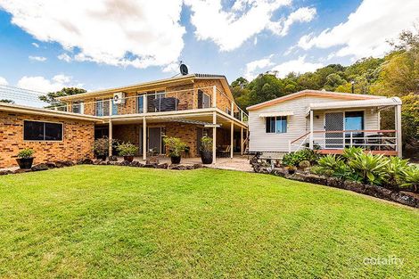 Property photo of 13 Putta Place Ocean Shores NSW 2483