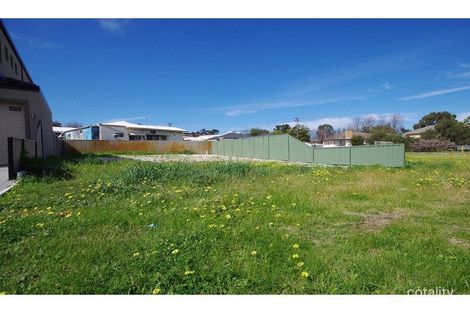 Property photo of 7 Wilde Street Embleton WA 6062