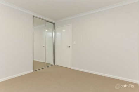 Property photo of 2 Aquila Loop Piara Waters WA 6112