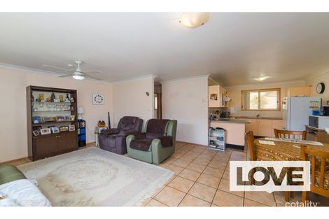 Property photo of 12 Tenille Close Cameron Park NSW 2285