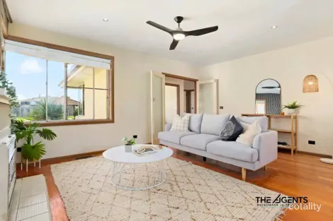Property photo of 24 Windsor Avenue Wyndham Vale VIC 3024