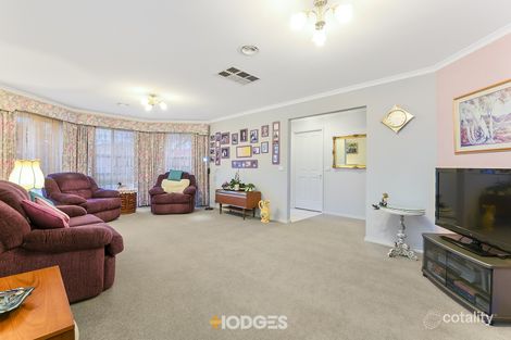 Property photo of 24 Bunbury Avenue Narre Warren VIC 3805
