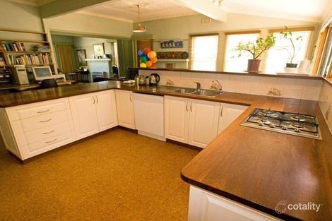 Property photo of 77 Neale Street Kennington VIC 3550