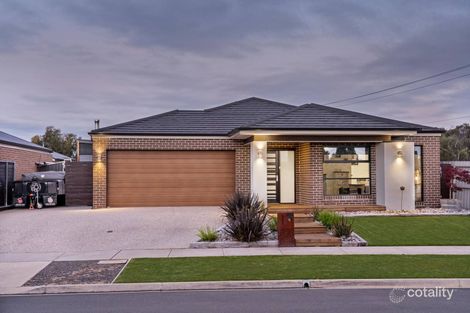 Property photo of 38 Pienza Way Leopold VIC 3224