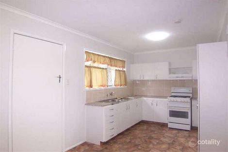 Property photo of 5 Pine Street Flinders View QLD 4305