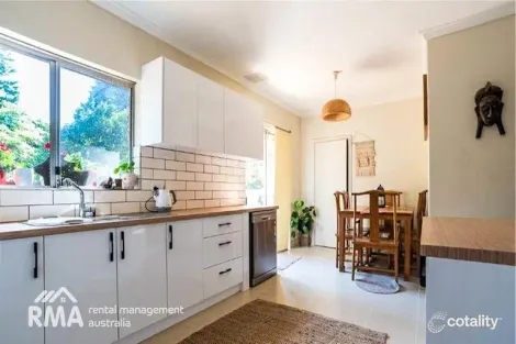 Property photo of 7 Avonia Road Kalamunda WA 6076