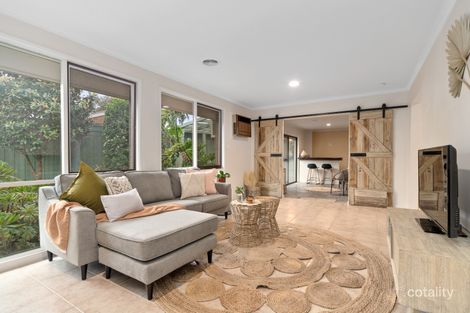 Property photo of 8 Mimosa Court Frankston VIC 3199