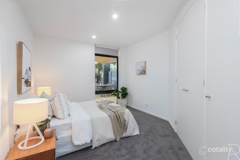 Property photo of 2/129-133 Ormond Esplanade Elwood VIC 3184