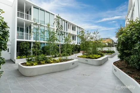 24/211 Bay St, Brighton, VIC 3186