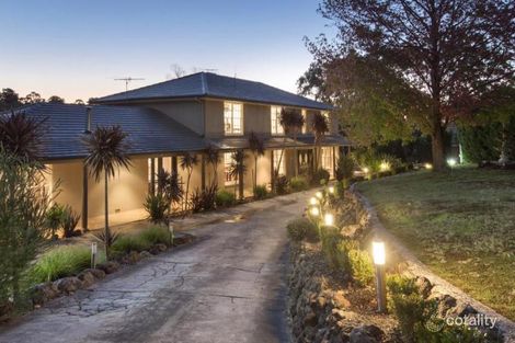Property photo of 12 Lorrimore Close Mount Eliza VIC 3930