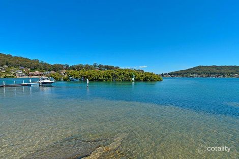 Property photo of 14 Helmsman Boulevard St Huberts Island NSW 2257