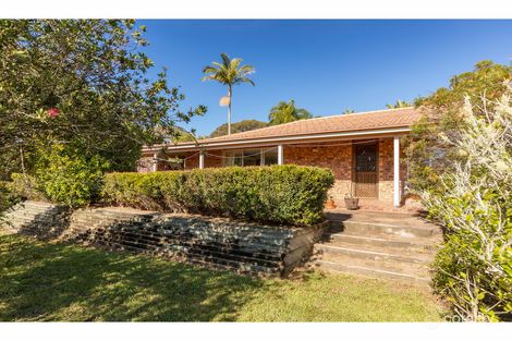Property photo of 1 Sapphire Parade Diamond Beach NSW 2430