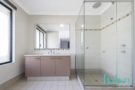 Property photo of 10 Supanova Lane Australind WA 6233