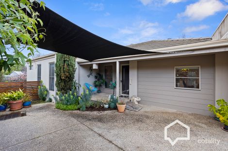 Property photo of 2/20 Cousins Street Strathdale VIC 3550