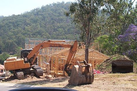 11 Pender St, The Gap, QLD 4061