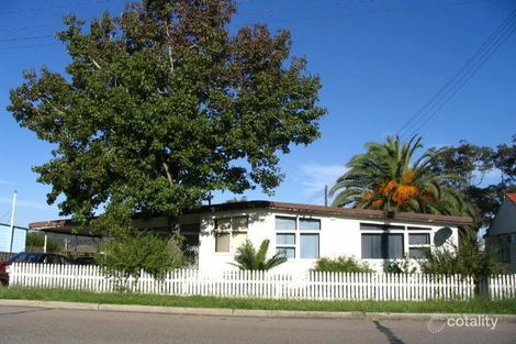 Property photo of 124 Medcalf Street Warners Bay NSW 2282