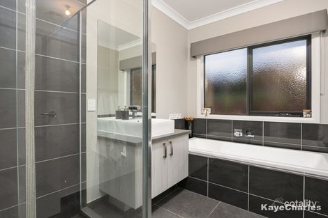 Property photo of 13A Telopea Road Emerald VIC 3782