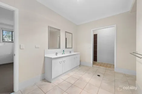 Property photo of 73 Rowbotham Street Rangeville QLD 4350
