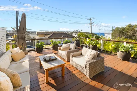 Property photo of 36 Gardere Avenue Curl Curl NSW 2096