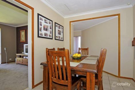 Property photo of 2 Weston Drive Swan View WA 6056