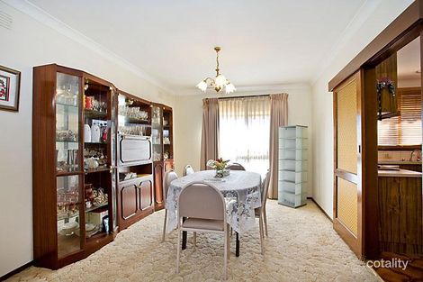 Property photo of 32 Royton Street Burwood East VIC 3151
