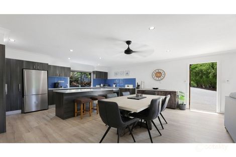 Property photo of 4 Entrance Road Gaven QLD 4211