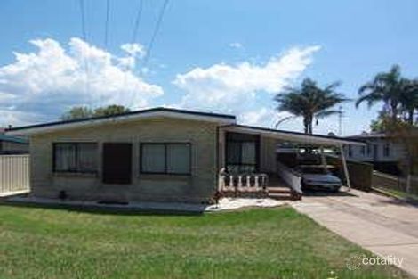 22 Bradman Ave, Warilla, NSW 2528