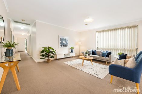Property photo of 7 The Quadrangle Glen Waverley VIC 3150