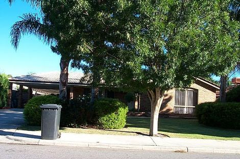 107 Forest Cres, Thornlie, WA 6108