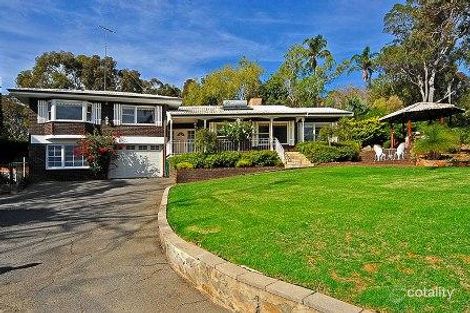 Property photo of 16 Brie Brie Crescent Kalamunda WA 6076