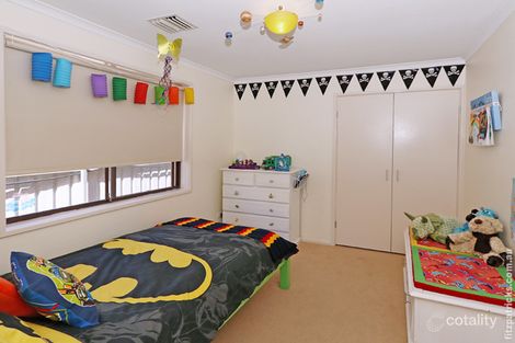 Property photo of 8 Eyre Street Lake Albert NSW 2650