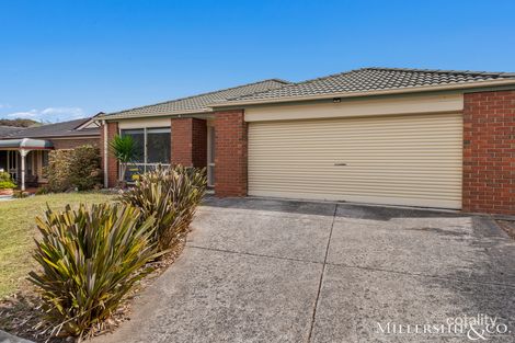 Property photo of 4 Wallaby Walk South Morang VIC 3752