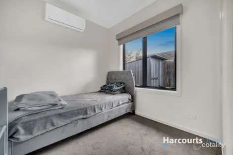 Property photo of 2/112 Power Road Doveton VIC 3177