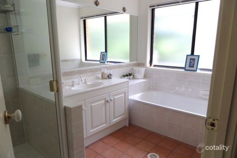Property photo of 15 Honeygem Place Birkdale QLD 4159